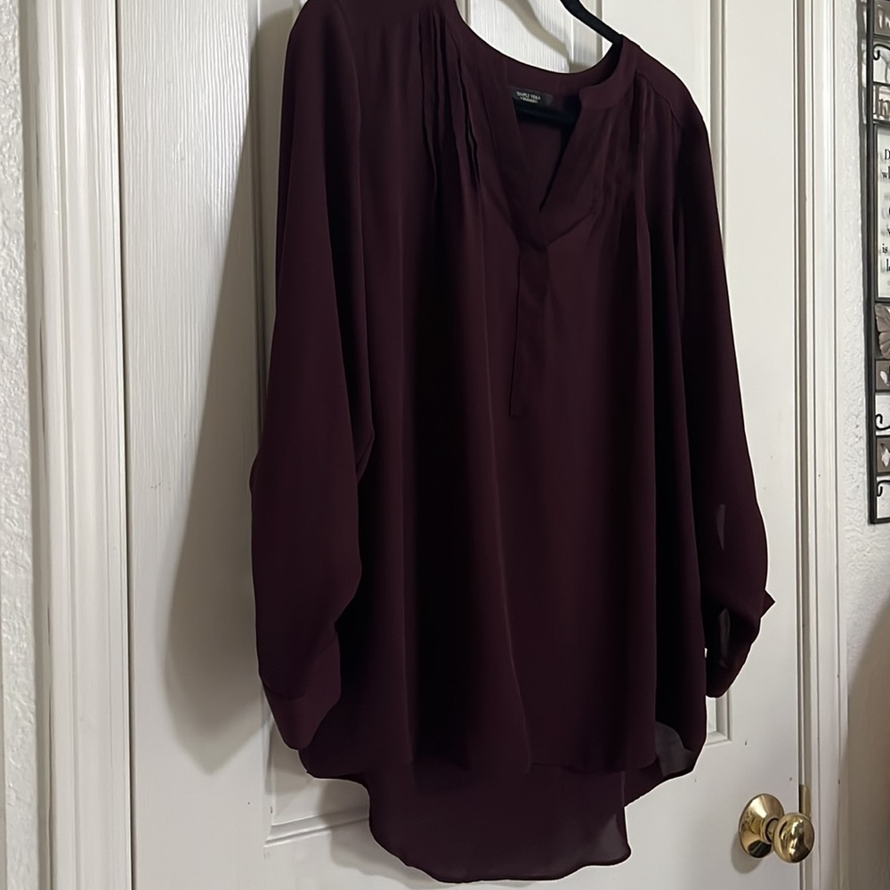 Blouse - Picture 10 of 11